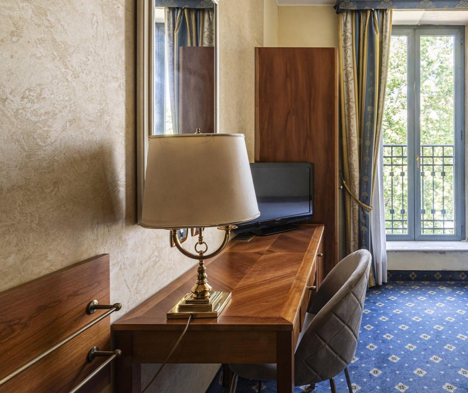 Hotel Dieci 4*